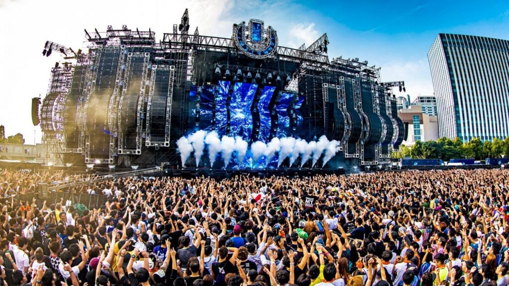 Meriah! Festival Musik Musim Panas di Jepang: Dari Rock Hingga Idol