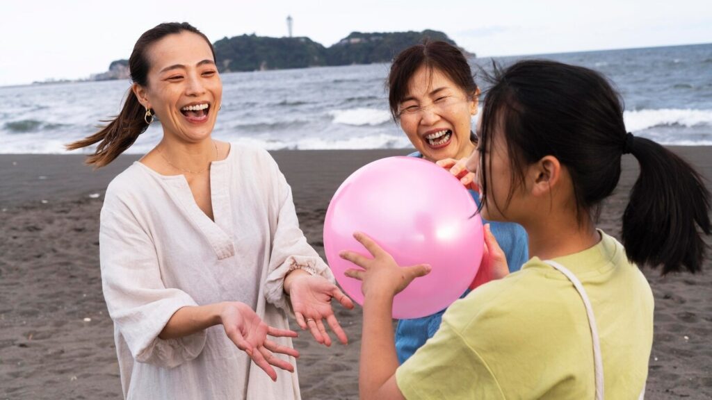 Super Seru! Liburan Keluarga ke Jepang Musim Panas 2025 — Pantai, Kafe Unik & Taman Bermain