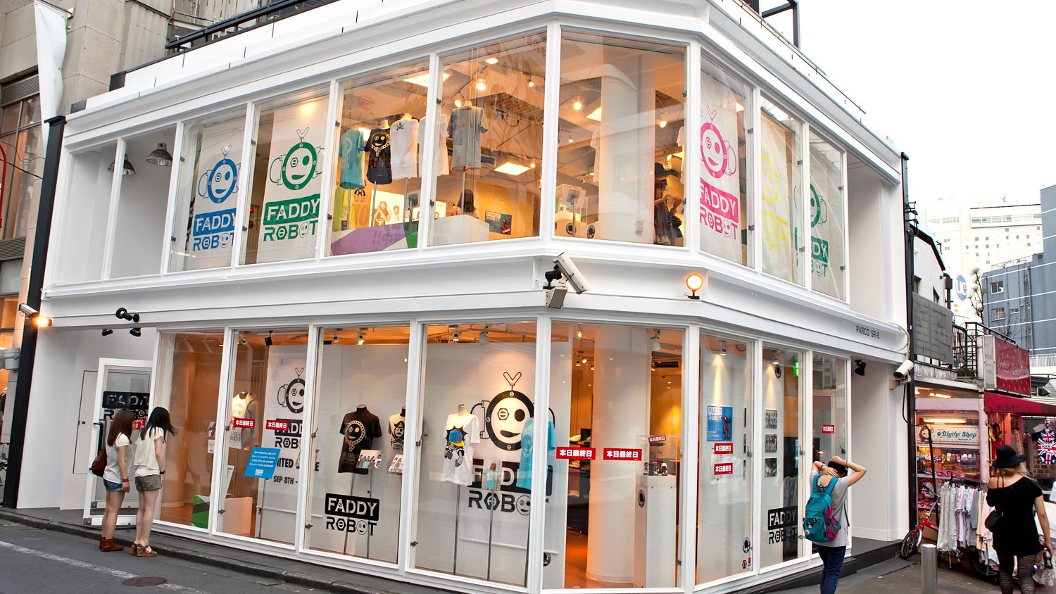 fashion pop-up store di Shibuya