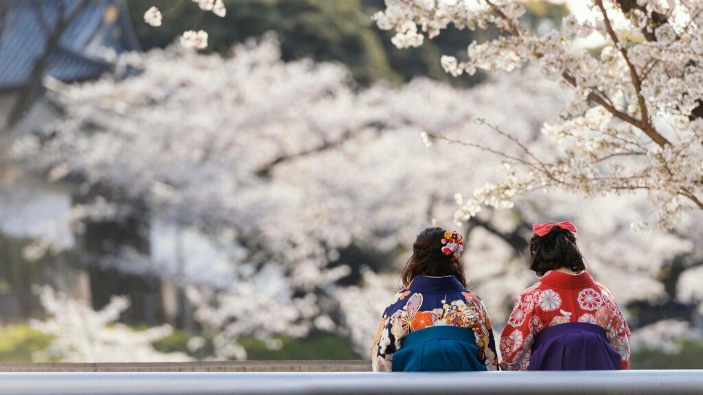 Panduan Seru Hadapi Musim Transisi di Jepang: Dari Gugur ke Dingin Nov–Des 2025