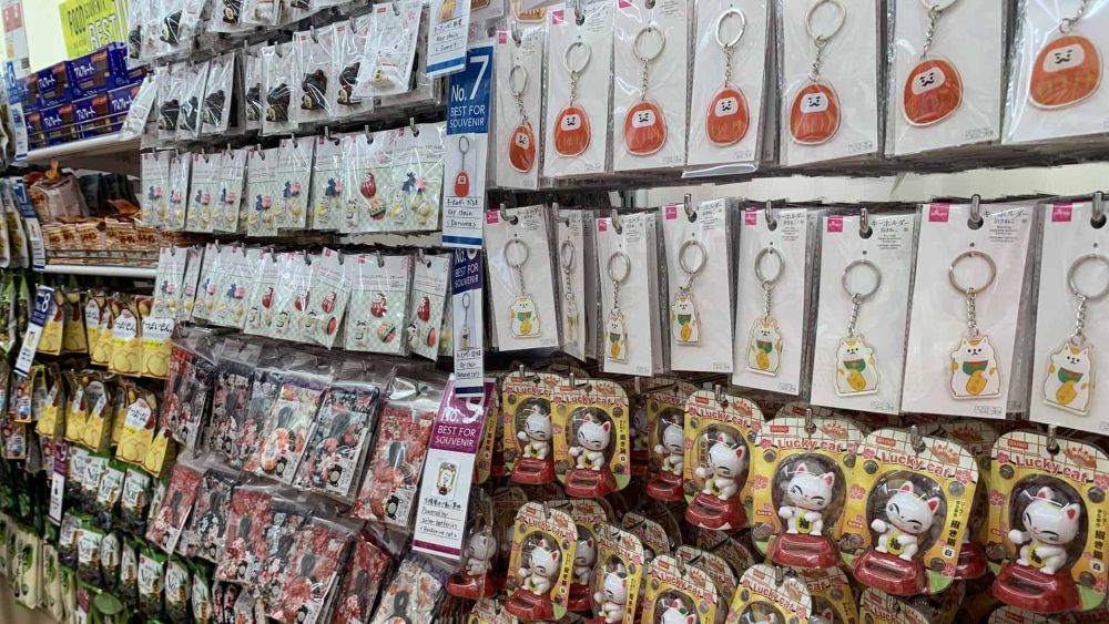 100 Yen Shop Review Wajib Kamu Tahu Sebelum ke Jepang!