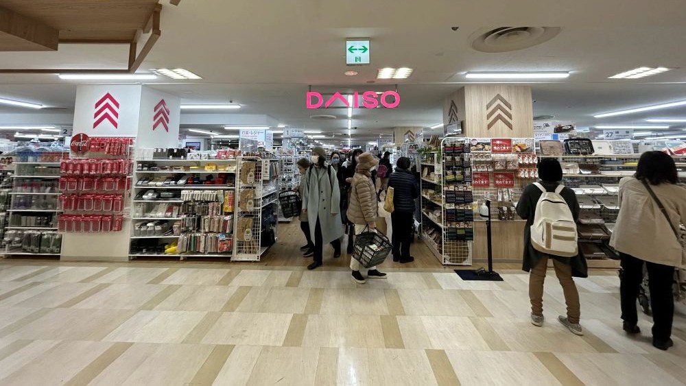100 Yen Shop Terbaru Wajib Kamu Tahu Sebelum ke Jepang!