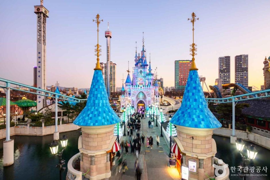 lotte world seoul