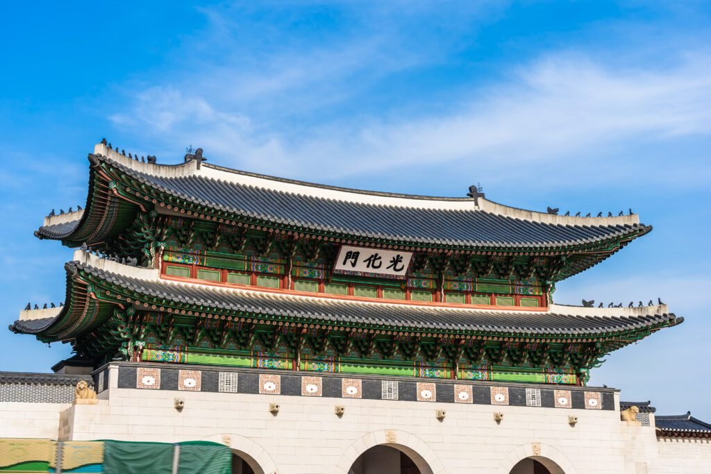 gyeongbokgung vs changdeokgung